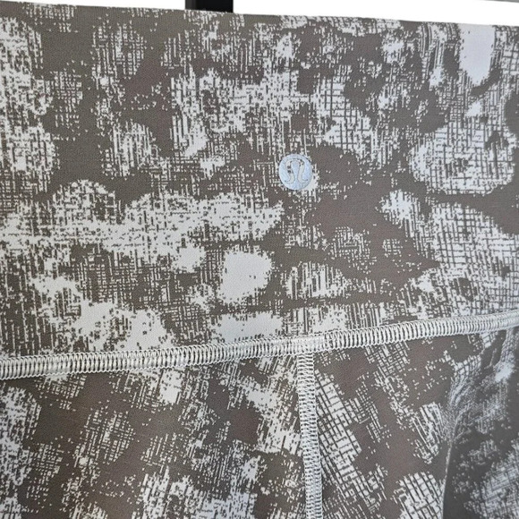 Lululemon Wunder Under Hi-Rise Crop 23" Full-On Luxtreme Size 6 Starlight Grey - Picture 4 of 8